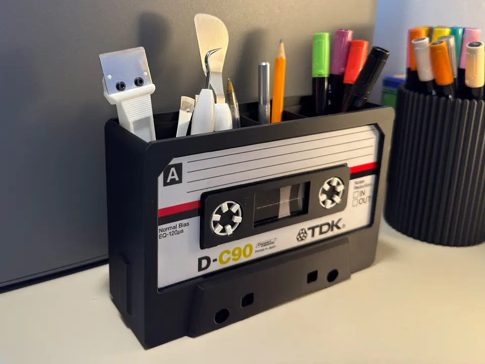 Organizador de escritorio estilo cassette retro 2