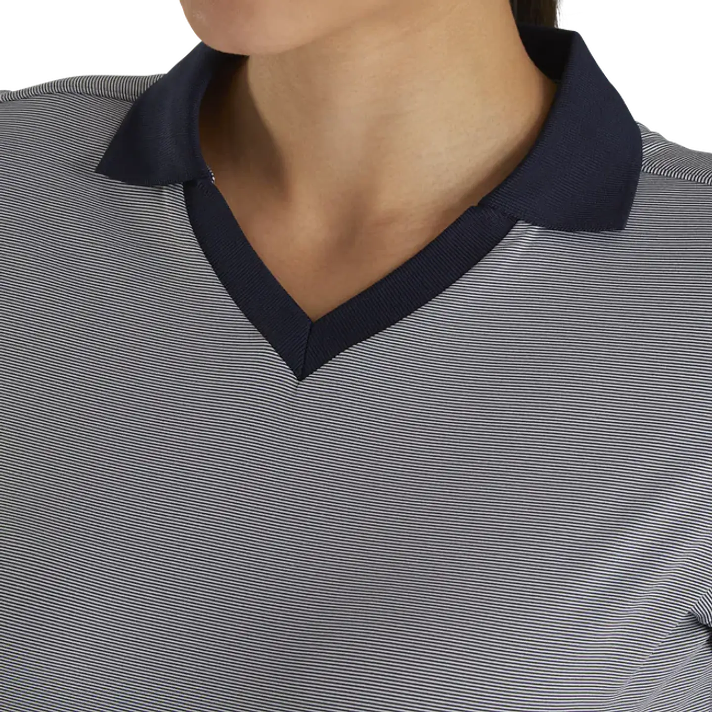 Polera Footjoy Mujer Cuello Abierto Azul/Blanco 4