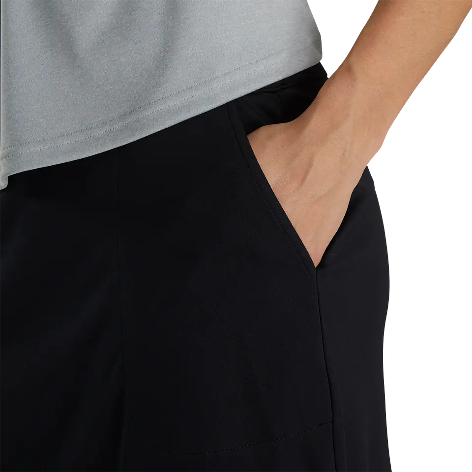 Falda Pantalon Footjoy Mujer Negra  4