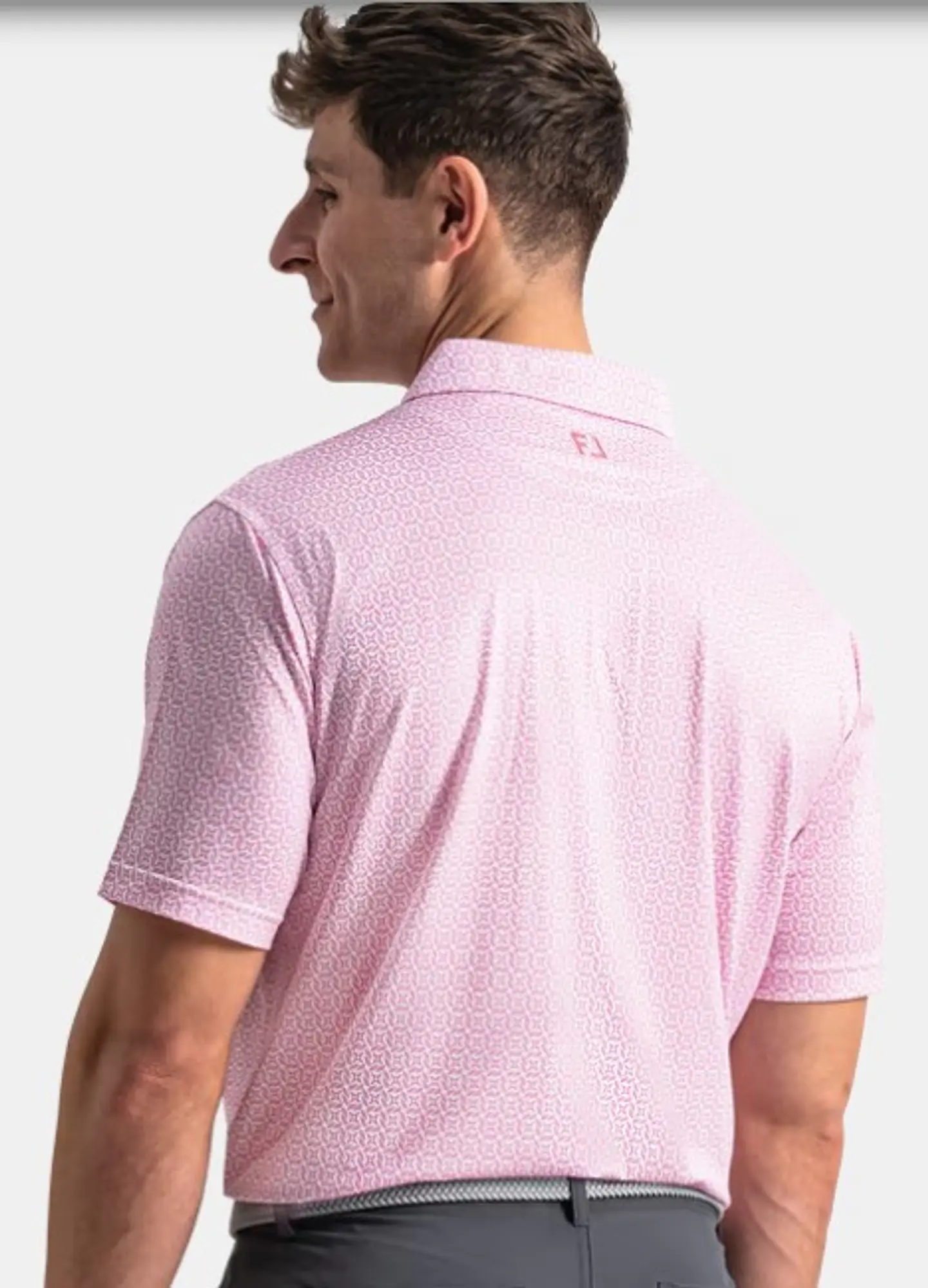 Polera Club Cube Rosada 3