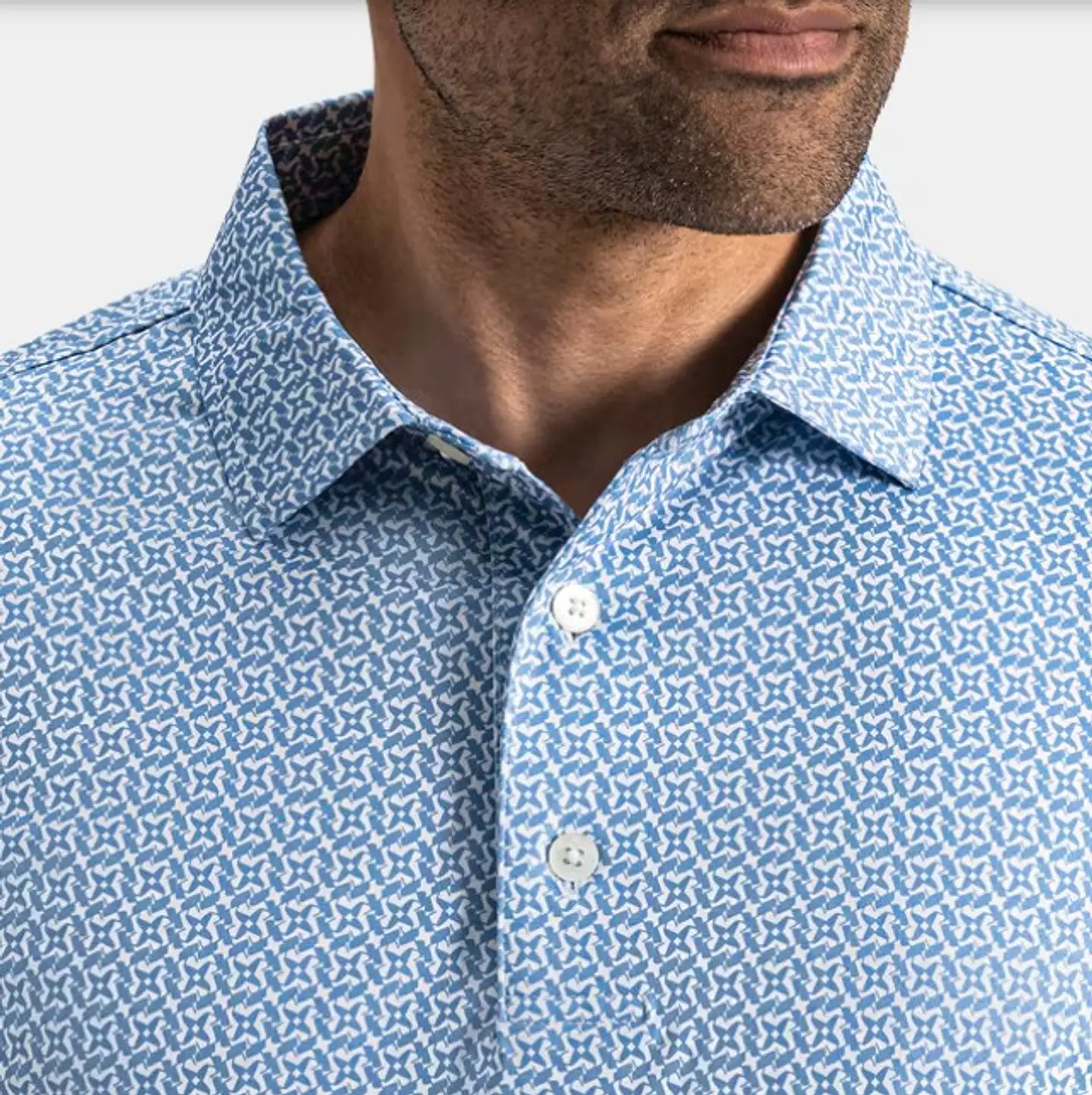 Polera Club Cube Blanco/Celeste 5