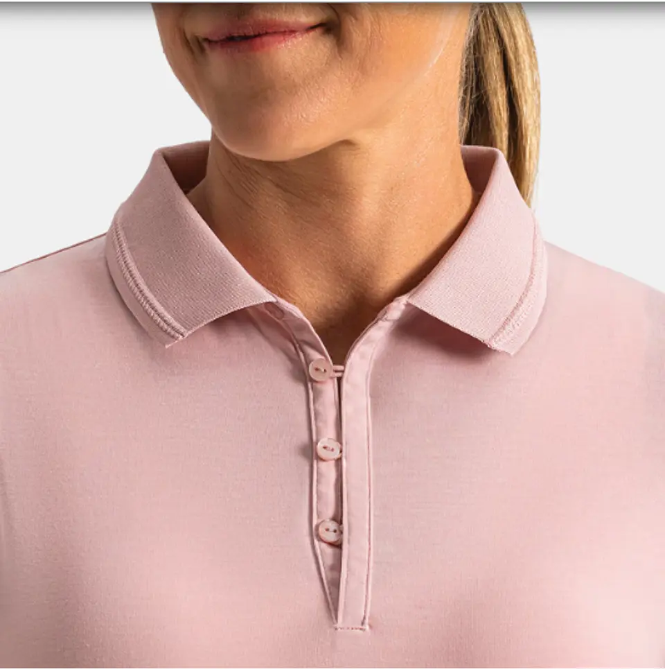 Polera Polo de mujer con botones de bucle rosa tiza  4