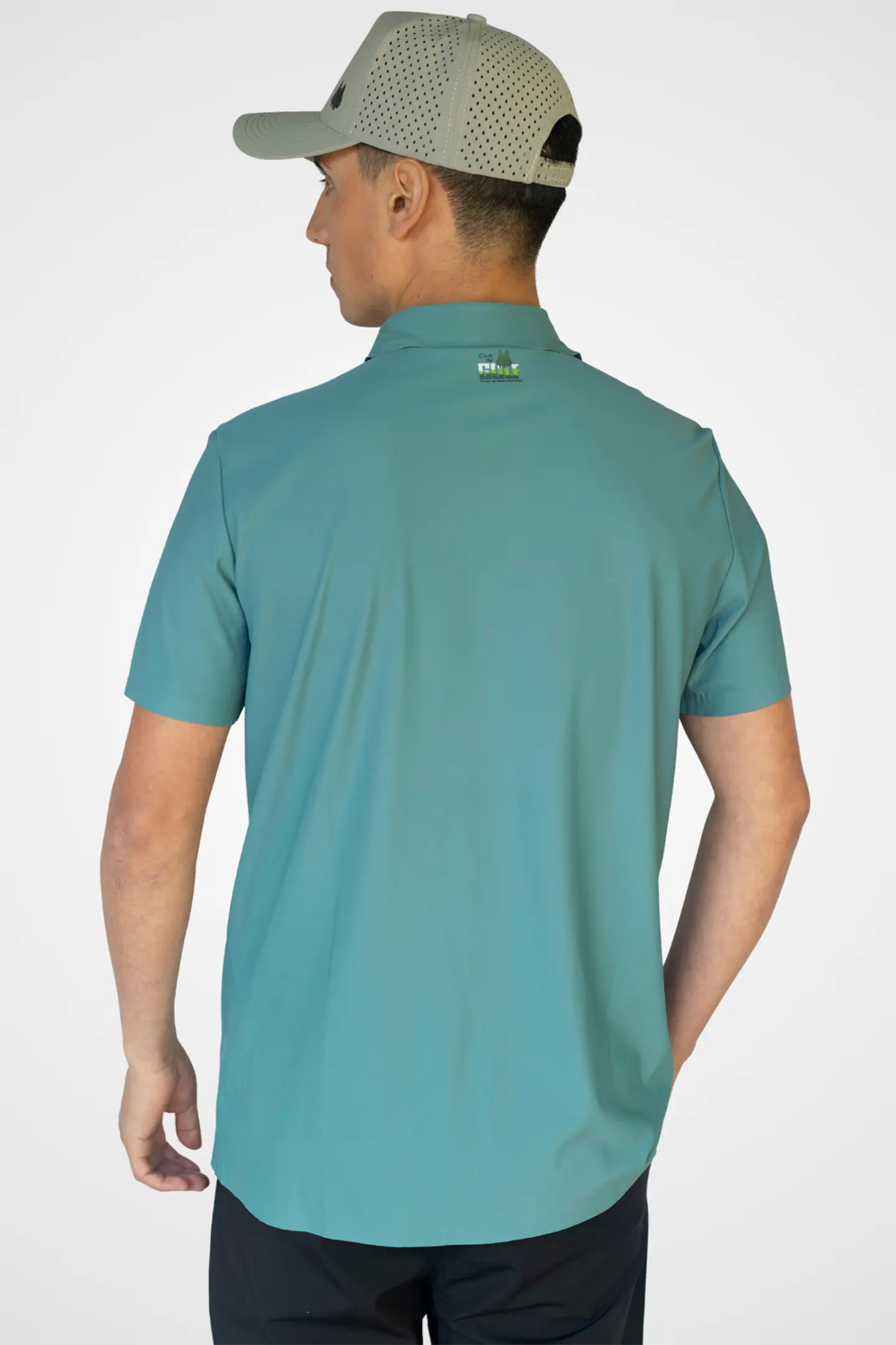 Polera de golf CoolDry con cuello – Hombre 4