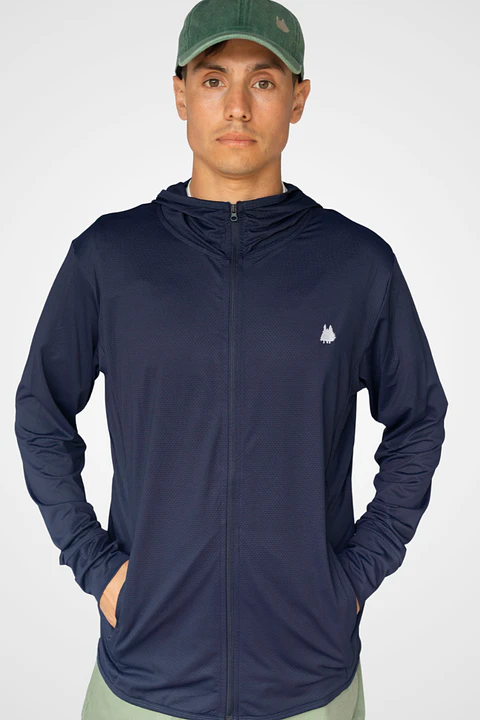 Polerón de golf microperforado con capucha – Hombre