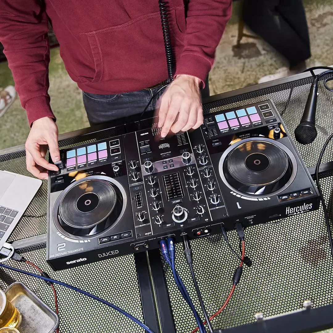 Controlador Dj Hércules inpulse 500 8