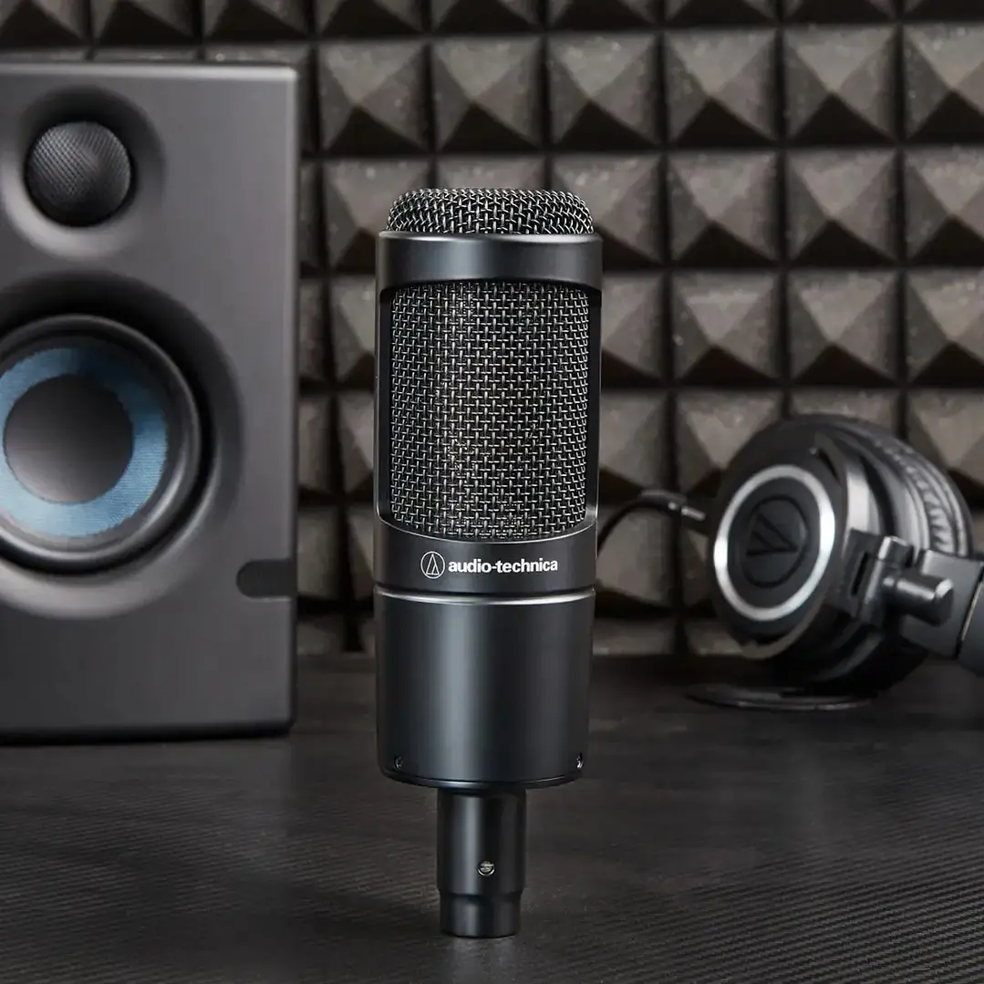 Micrófono condensador Audio-Technica AT2035  5