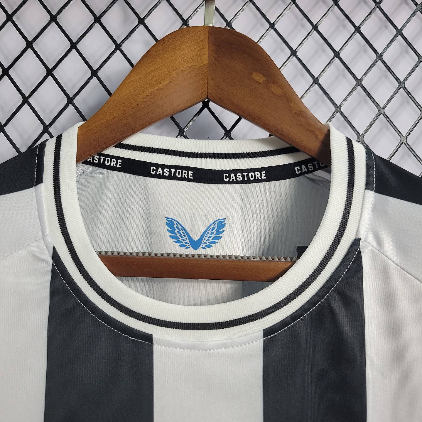 NEWCASTLE HOME 22-23 5