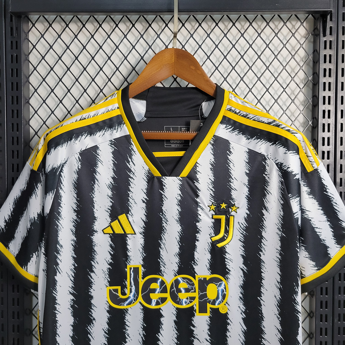 JUVENTUS HOME 23-24  4