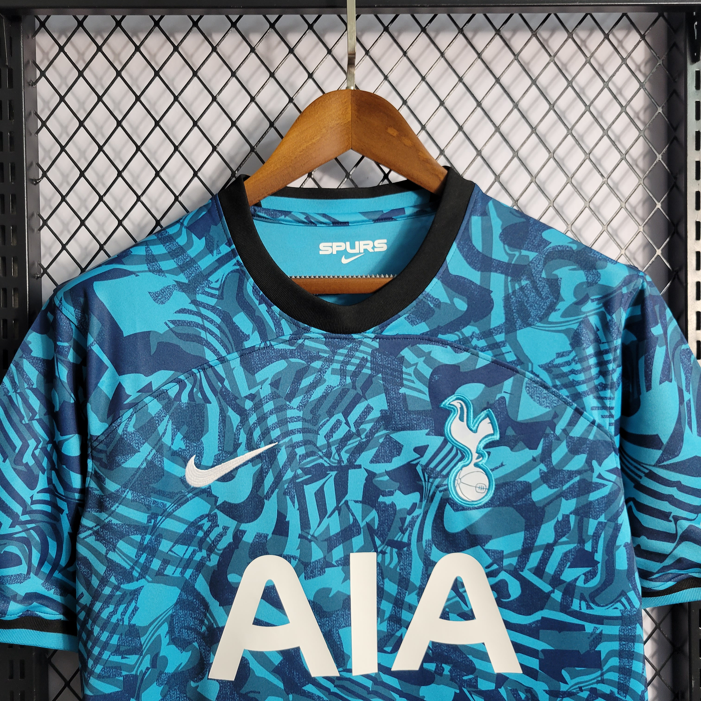 TOTTENHAM AWAY 22-23 8