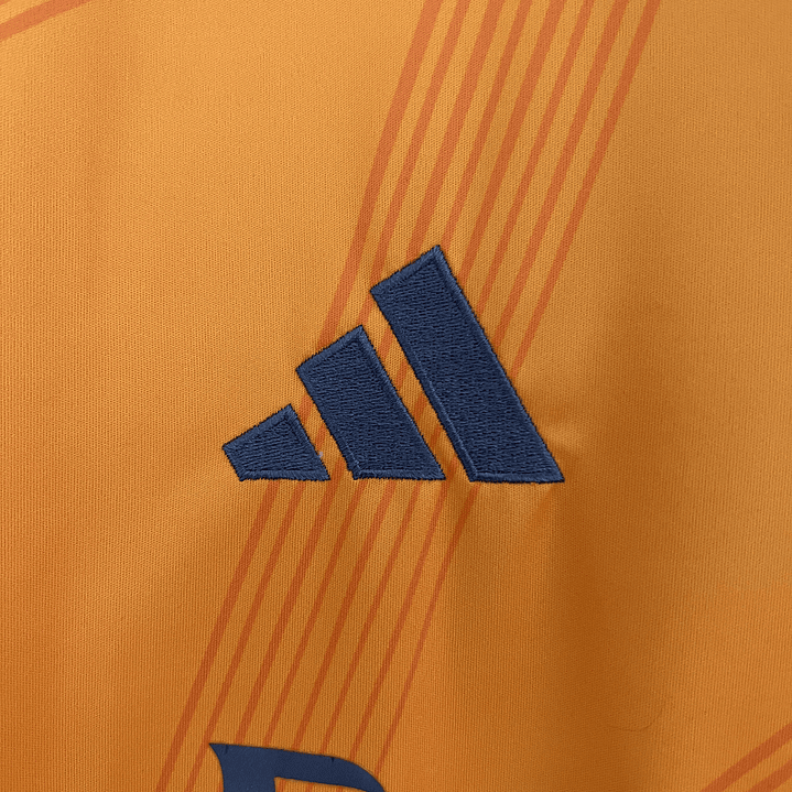 REAL MADRID AWAY 24-25 LARANJA  6