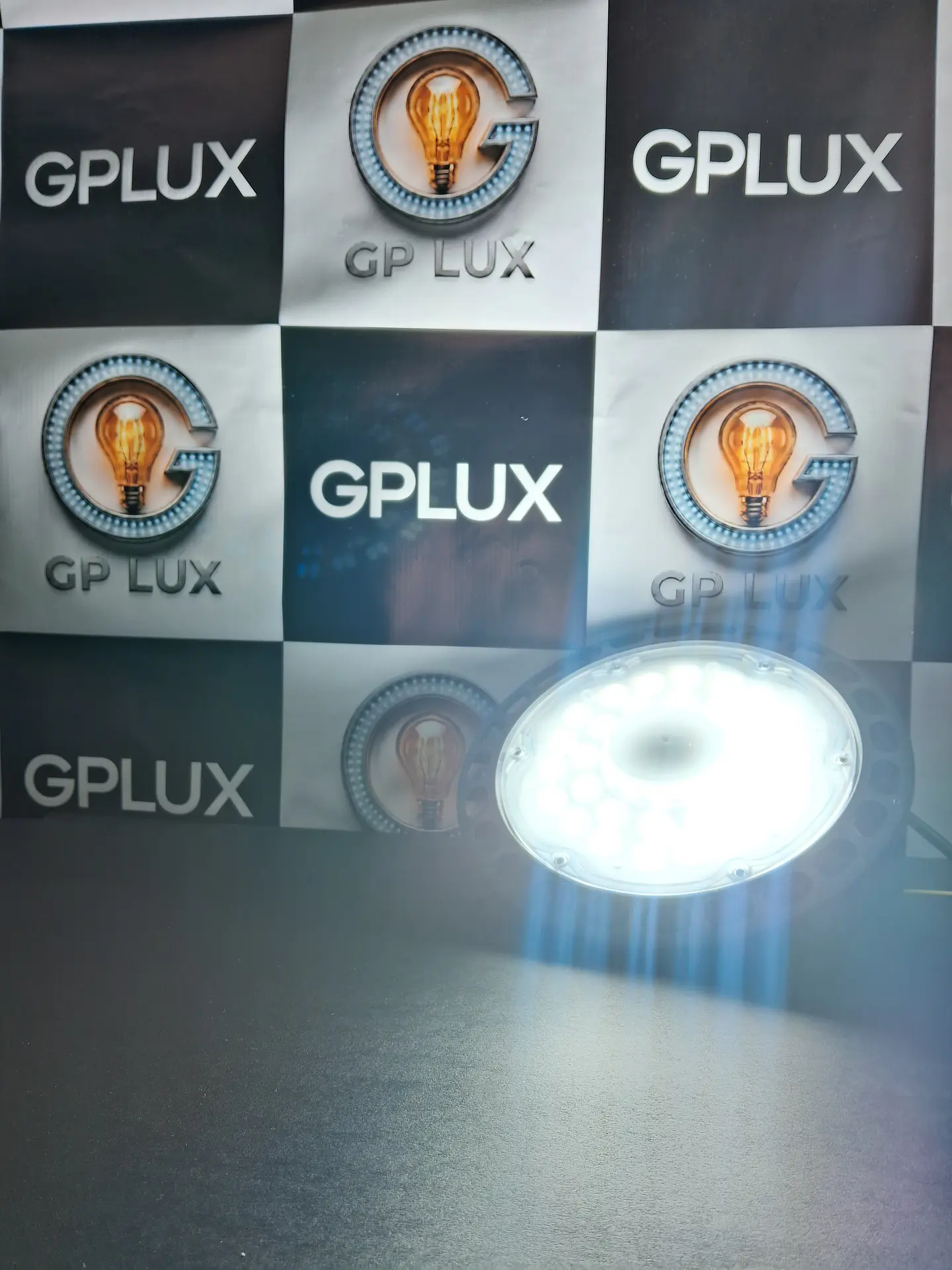 FOCO LED INDUSTRIAL 100W BLANCO FRIO 2