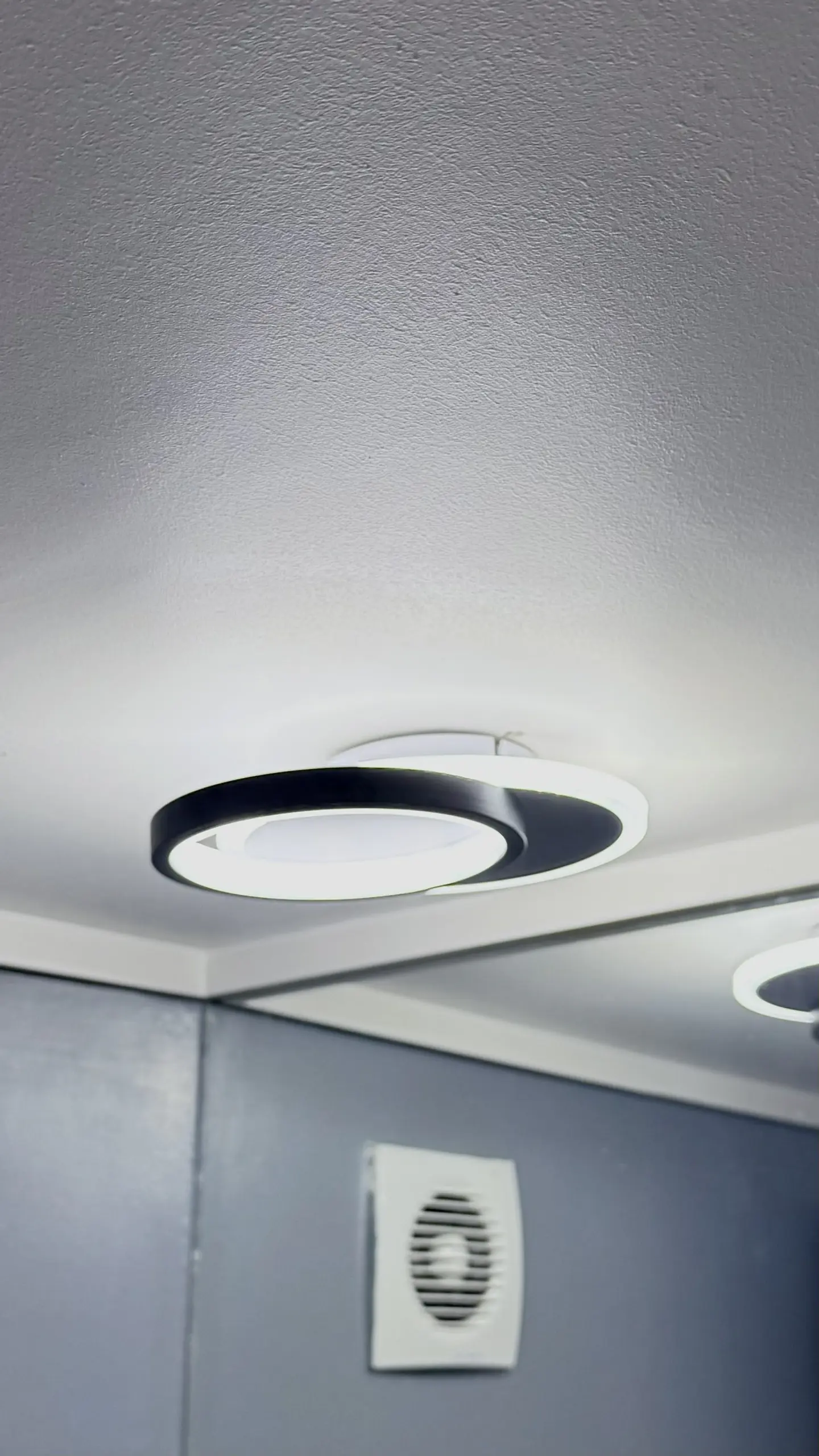 LÁMPARA LED NÓRDICO 3 TONOS BLANCO FRÍO, CALIDO Y NEUTRO 8