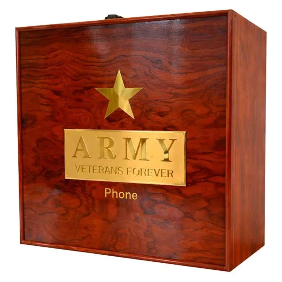 Whisky Army Teléfono 1.5 L + Caja de Madera 2