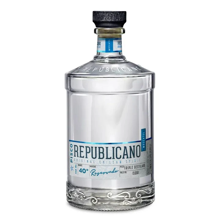 Pisco Republicano Moscatel Triple Destilado 40° 750cc 1