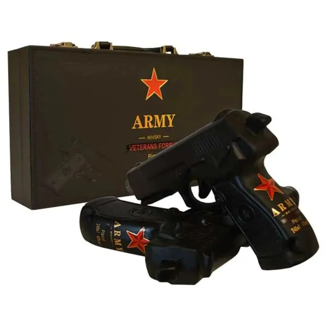 Whisky Army 2 unidades Pistolas 284 ml con Maleta Veteranos de Guerra Army 1