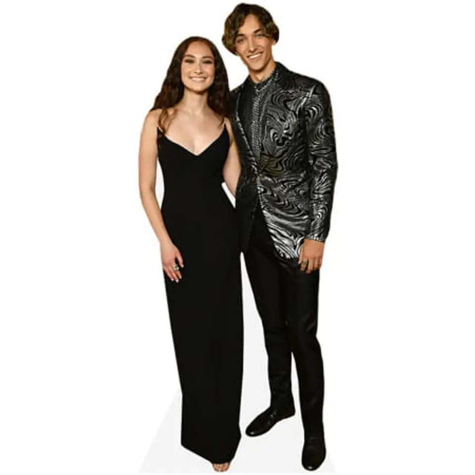 Lola Tung And Gavin Casalegno 1