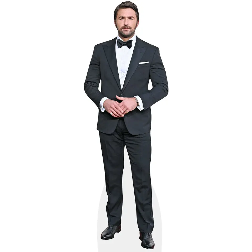 Brandon Sklenar Bow Tie 1