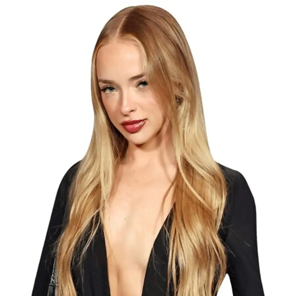 Julia Filippo (Black Dress) 1