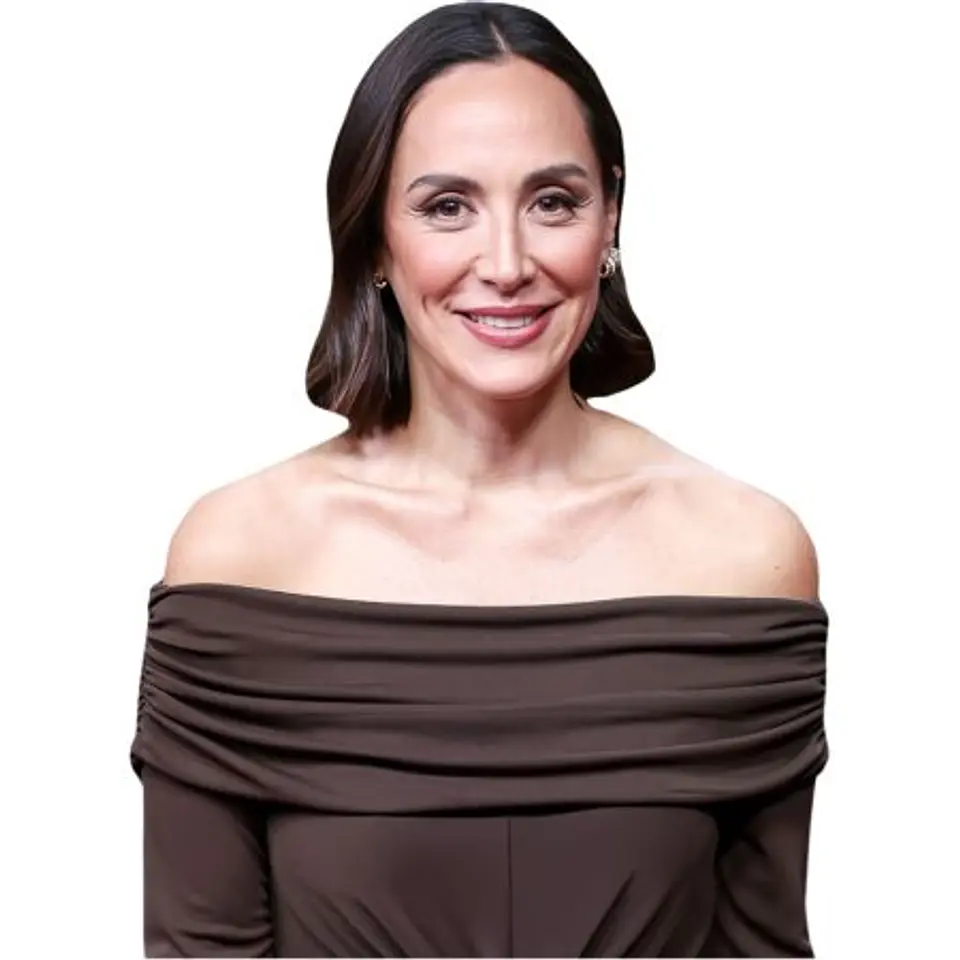 Tamara Falco (Brown Dress) 1