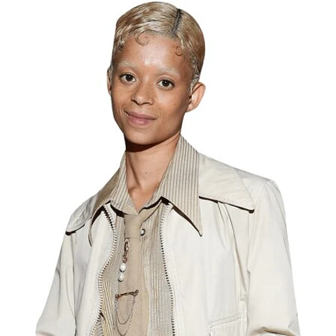 Phoebe Campbell (Suit)
