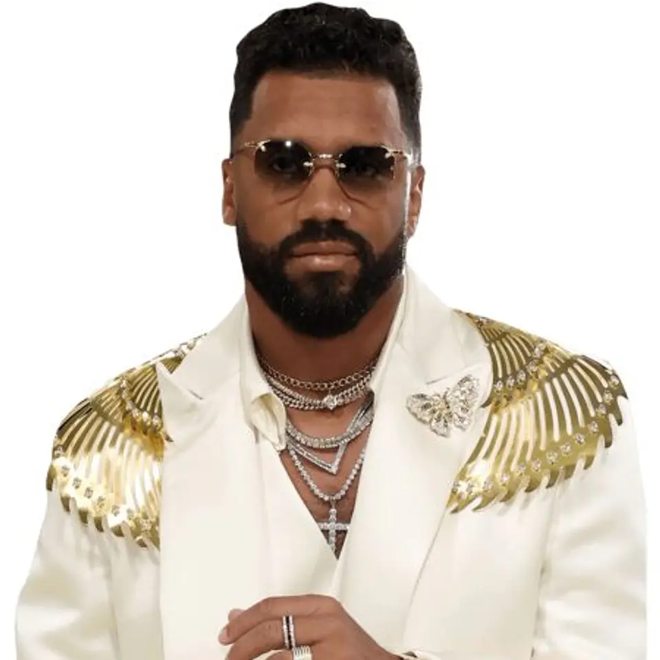 Russell Wilson (White Suit) 1