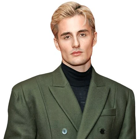 Luis Freitag (Coat)