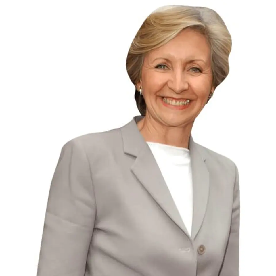 Sue Lawley (Suit) 1