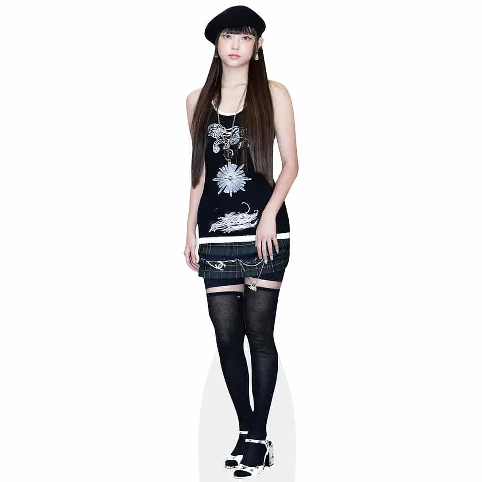 NewJeans Kang Hae-Rin 1