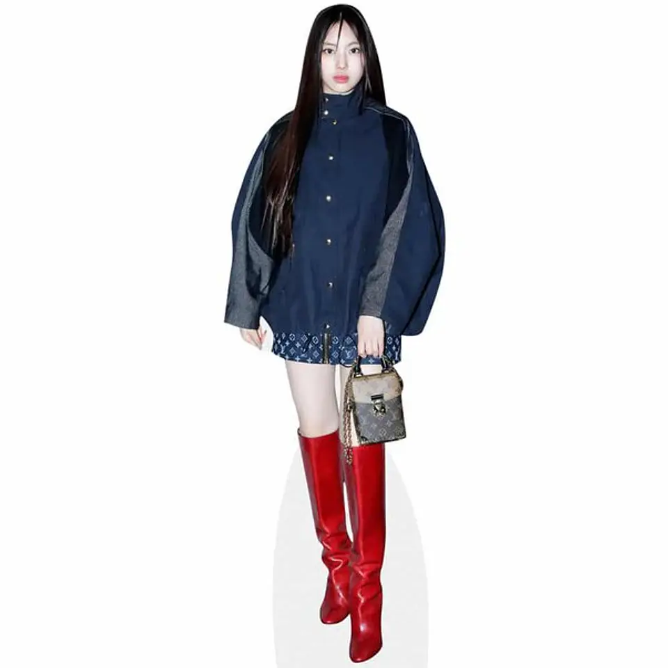 NewJeans Lee Hye-In 1