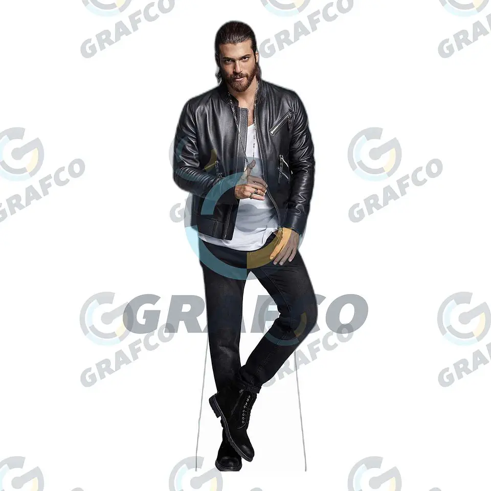 Can Yaman 1
