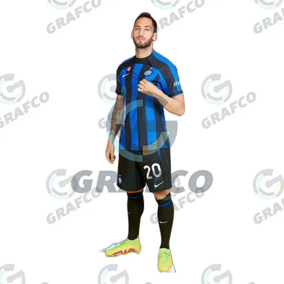 Hakan Calhanoglu 1