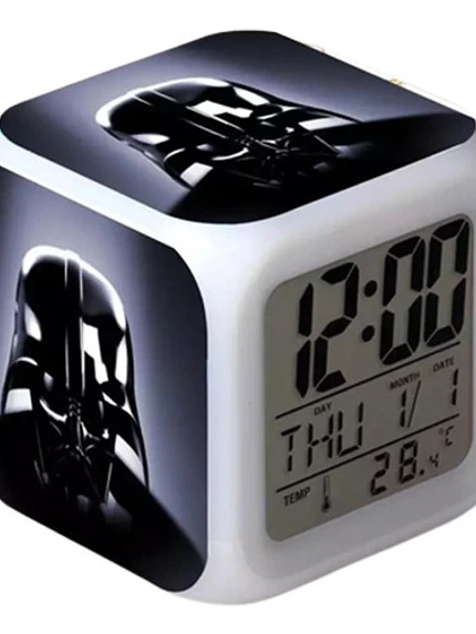 Reloj Darth Vader Despertador Led Digital Luz Grafimax 1