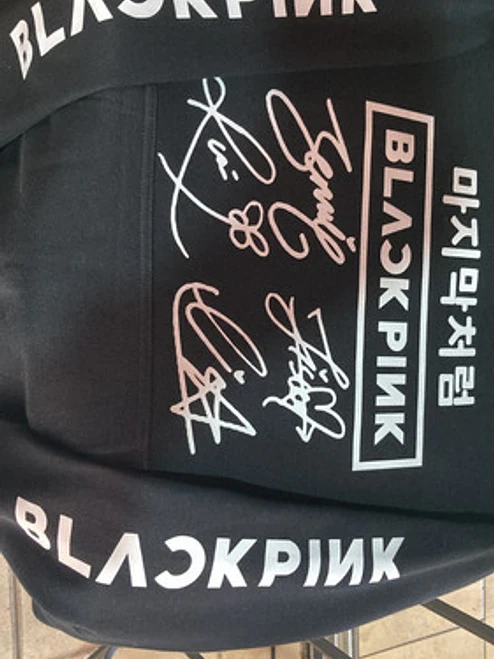 Polerón Black Pink Firmas Atras Dice Jennie 96 Kpop Música Grafimax 3