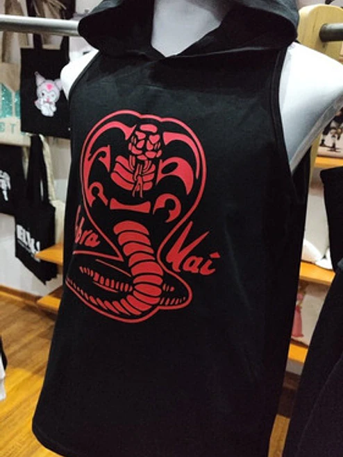 Polera Cobra Kai Red Rojo Musculosa Capucha Gym Grafimax 6