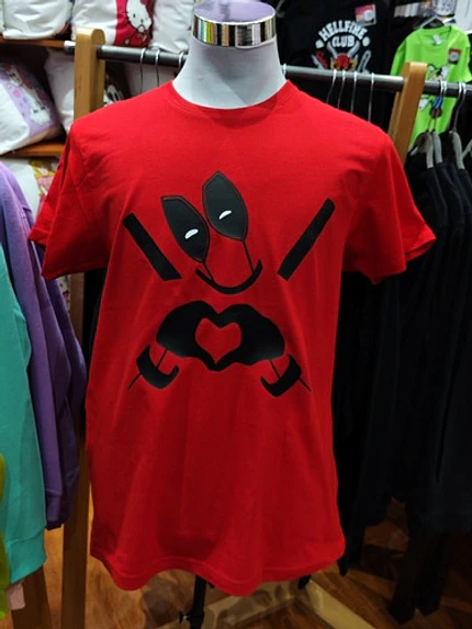 Polera Deadpool Corazón Heart Superhéroes Grafimax 2