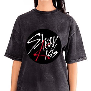 Polera Mujer Stray Kids Efecto Jeans Desgastada Música Grafimax