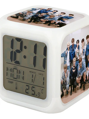 Reloj Despertador Led Stray Kids Grupo Coreano Grafimax