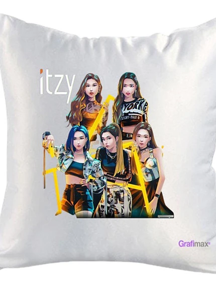 Cojín Blanco Felpa Grupo K-pop Itzy 40x40 Grafimax 1