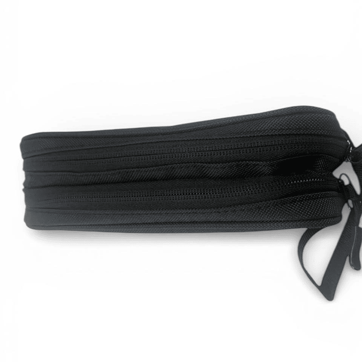 Estuche Nezuko Kamado Demon Slayer Anime Negro Grafimax 2