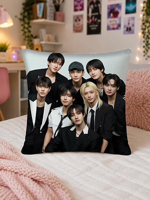 Cojin Stray Kids Grupo 40x40 cms Fullprint Kpop Grafimax