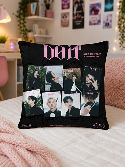 Cojin Stray Kids ACCORDIONVER 40x40 cms Fullprint Stray Kids Grafimax 1