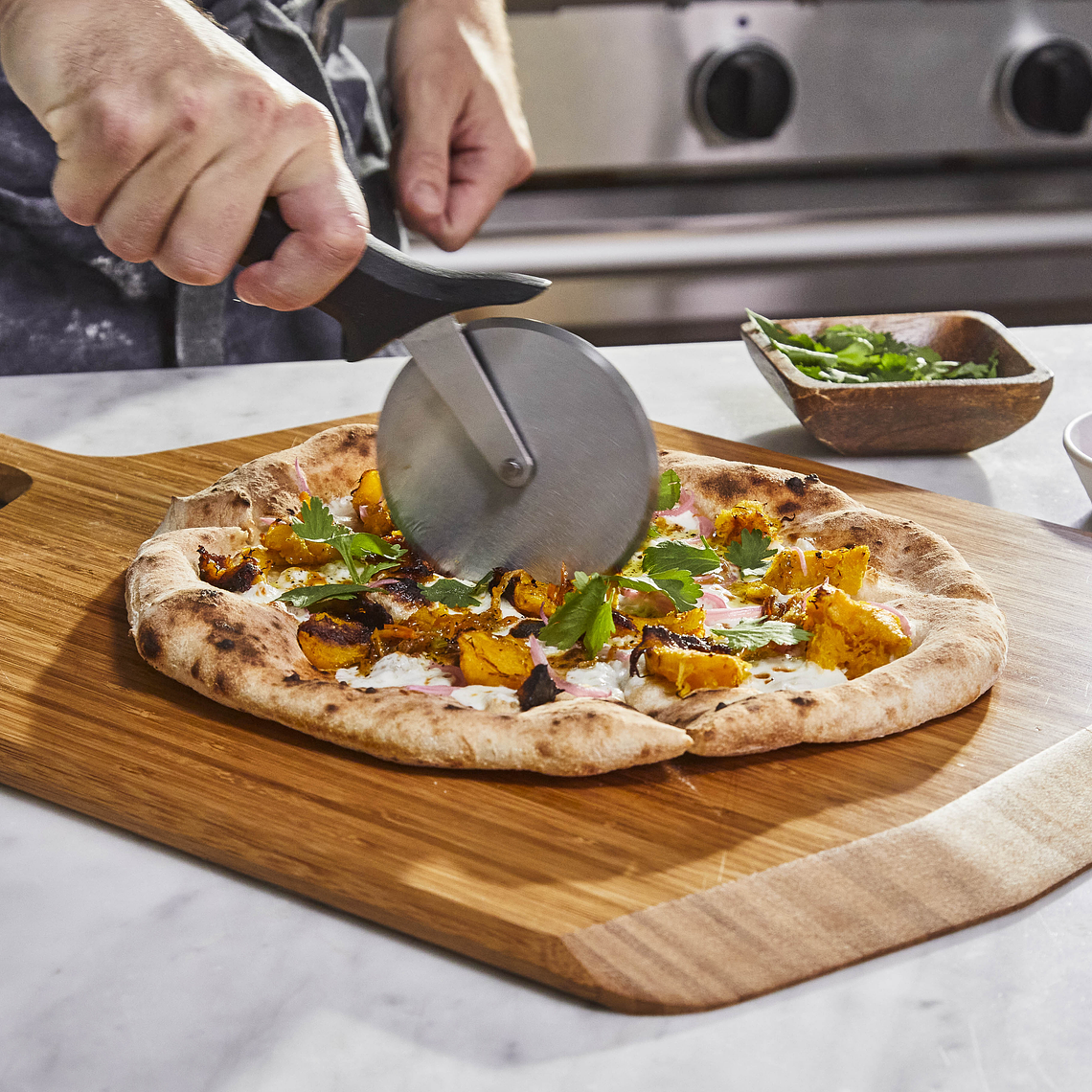 CORTADOR PIZZA RUEDA OONI 4