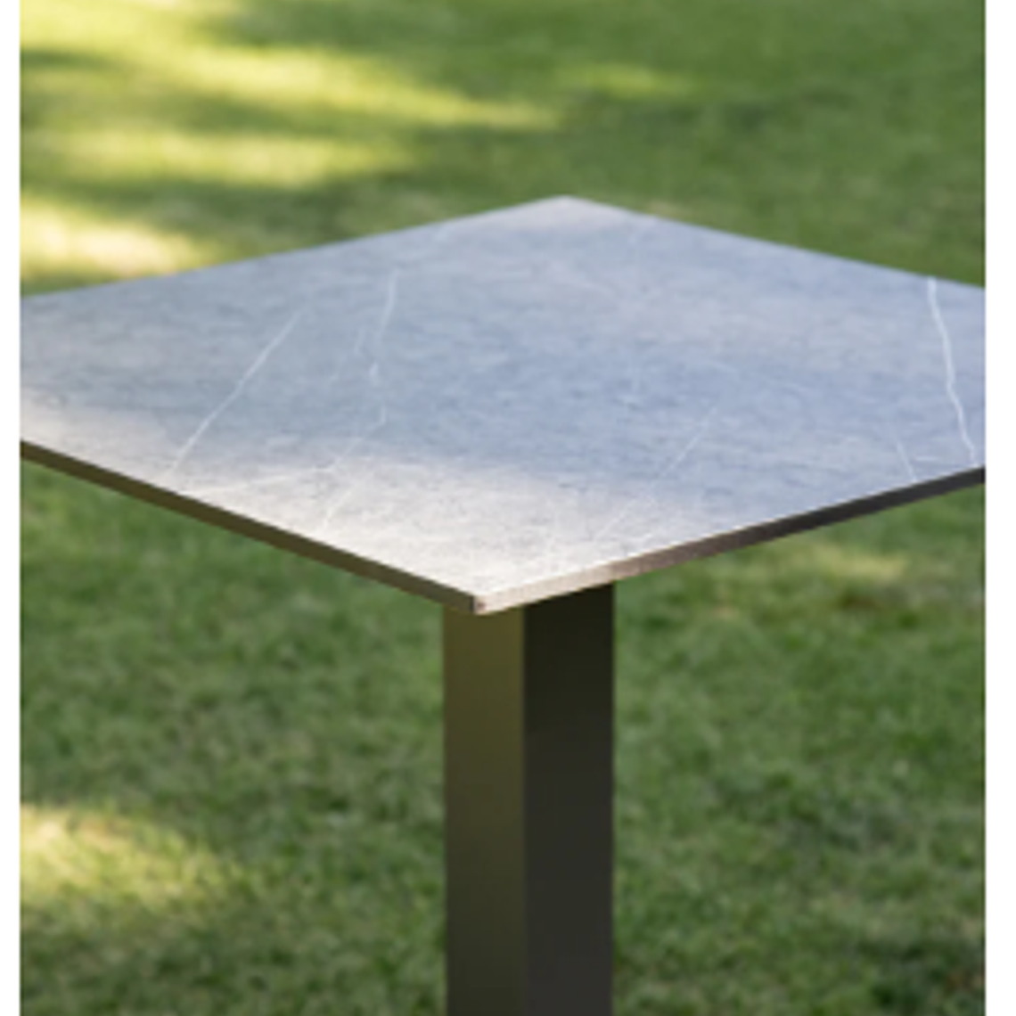 MESA NEREA CUADRADA (70x70x75 cm) 6