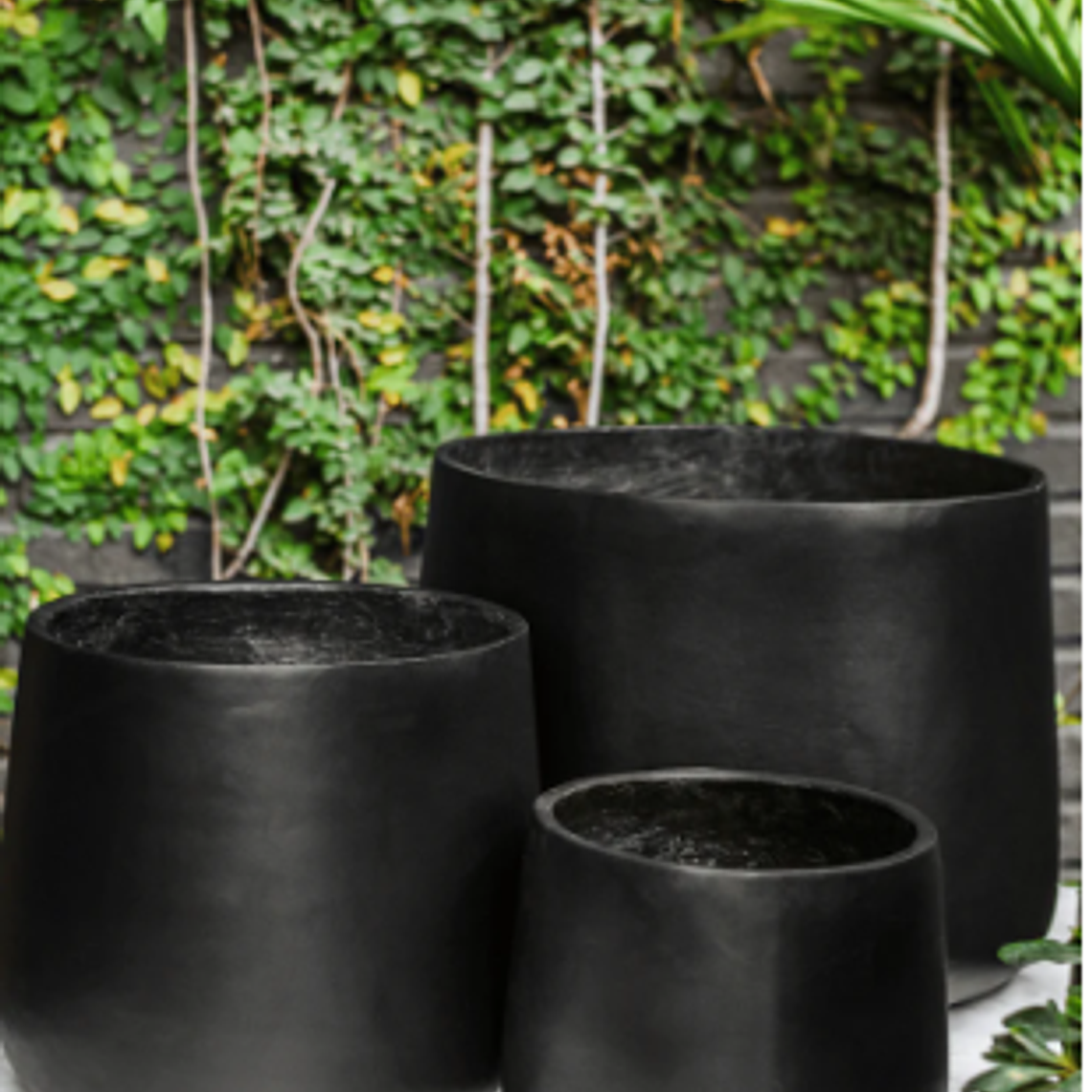 MARRUECOS 26X24 NEGRO (MACETERO FIBRA DE ARCILLA L) 2