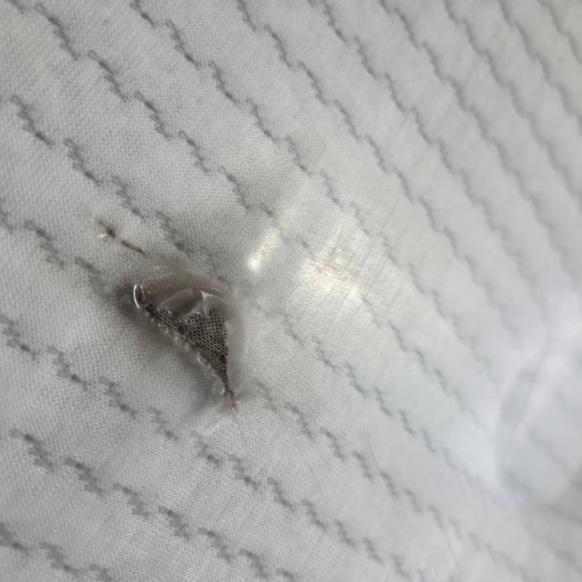 COLCHON MAJESTY SUPER KING / COLCHON CON SUCIEDAD MINIMA - EMBALAJE DAÑADO 8