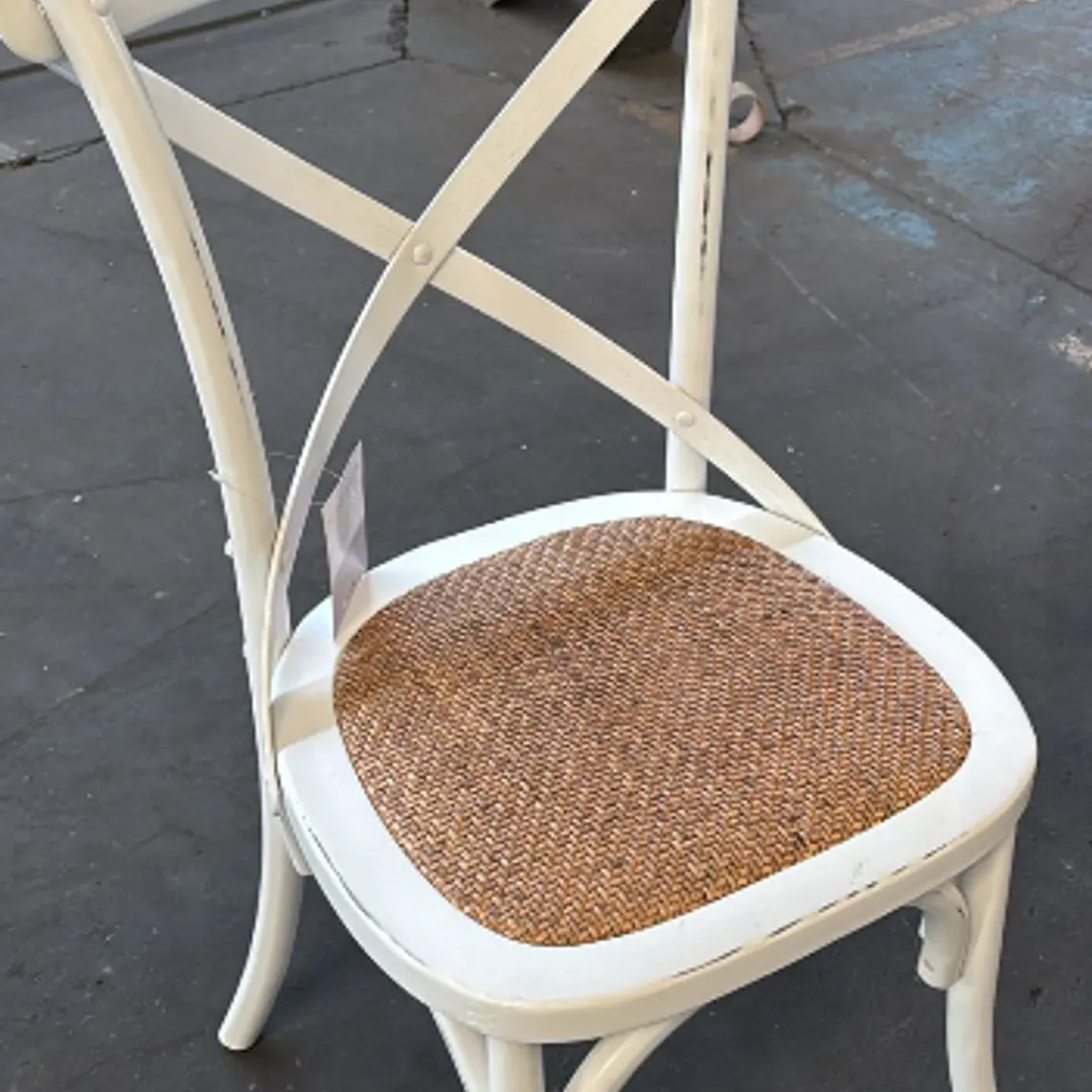 PAR DE SILLAS DANUBIO / PELADURA LEVE EN ASIENTO  - EMBALAJE DAÑADO 5