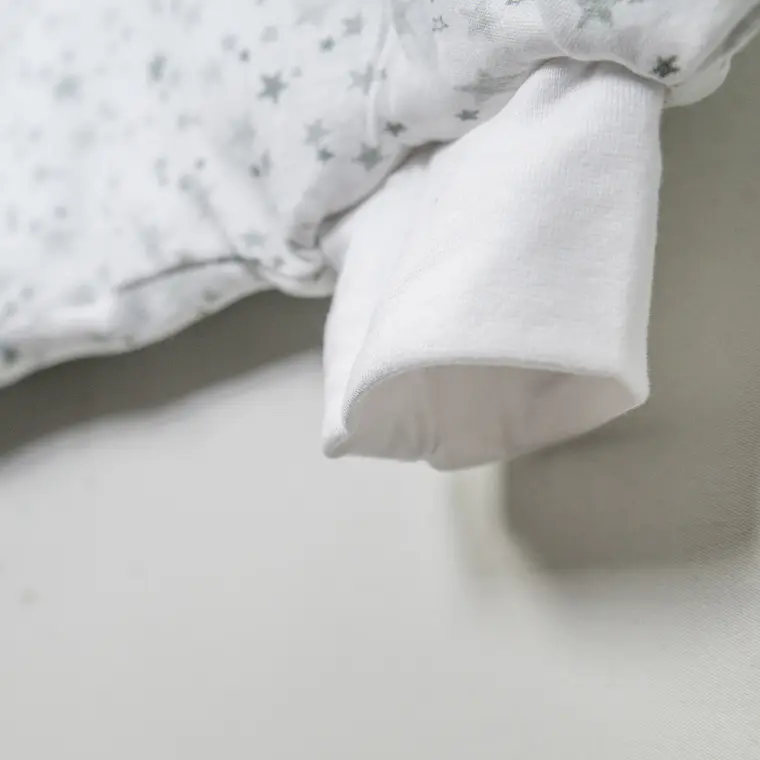 SACO DE DORMIR GRADO 3 (6-18 MESES) - ESTRELLAS MEDIANAS 5