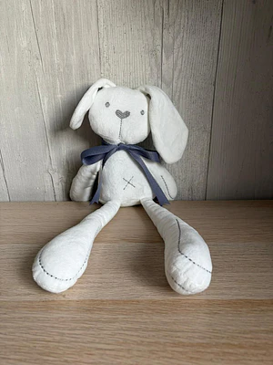 PELUCHE APEGO CONEJO TALLA S- UNISEX 