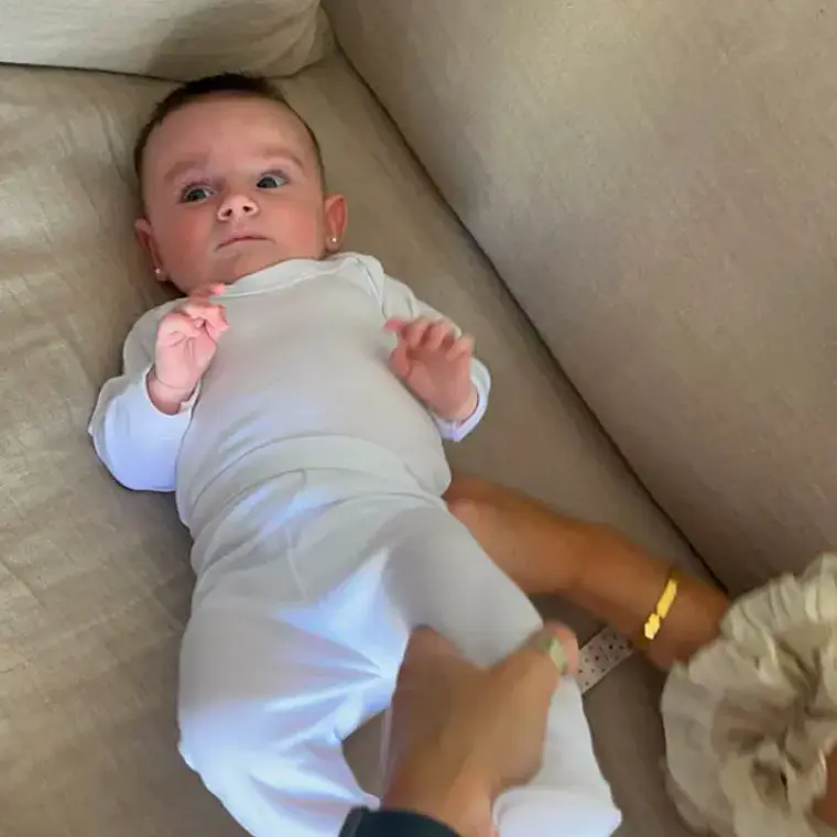 AJUAR DE GUAGUA BLANCO (0 -3 MESES) 3