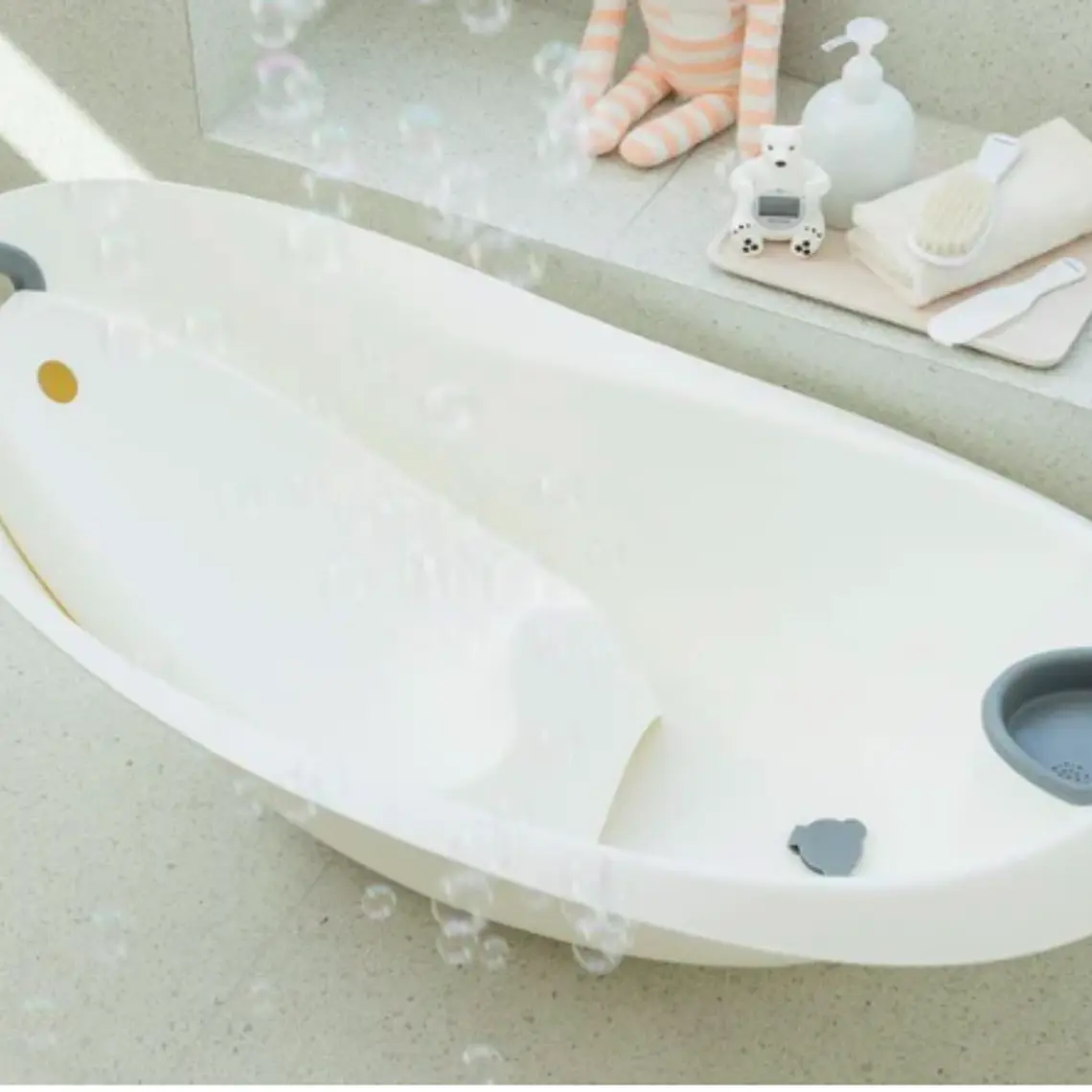 ASIENTO PARA BAÑERA MININOR (53 x 24 CM PARTE MÁS ANCHA) 2